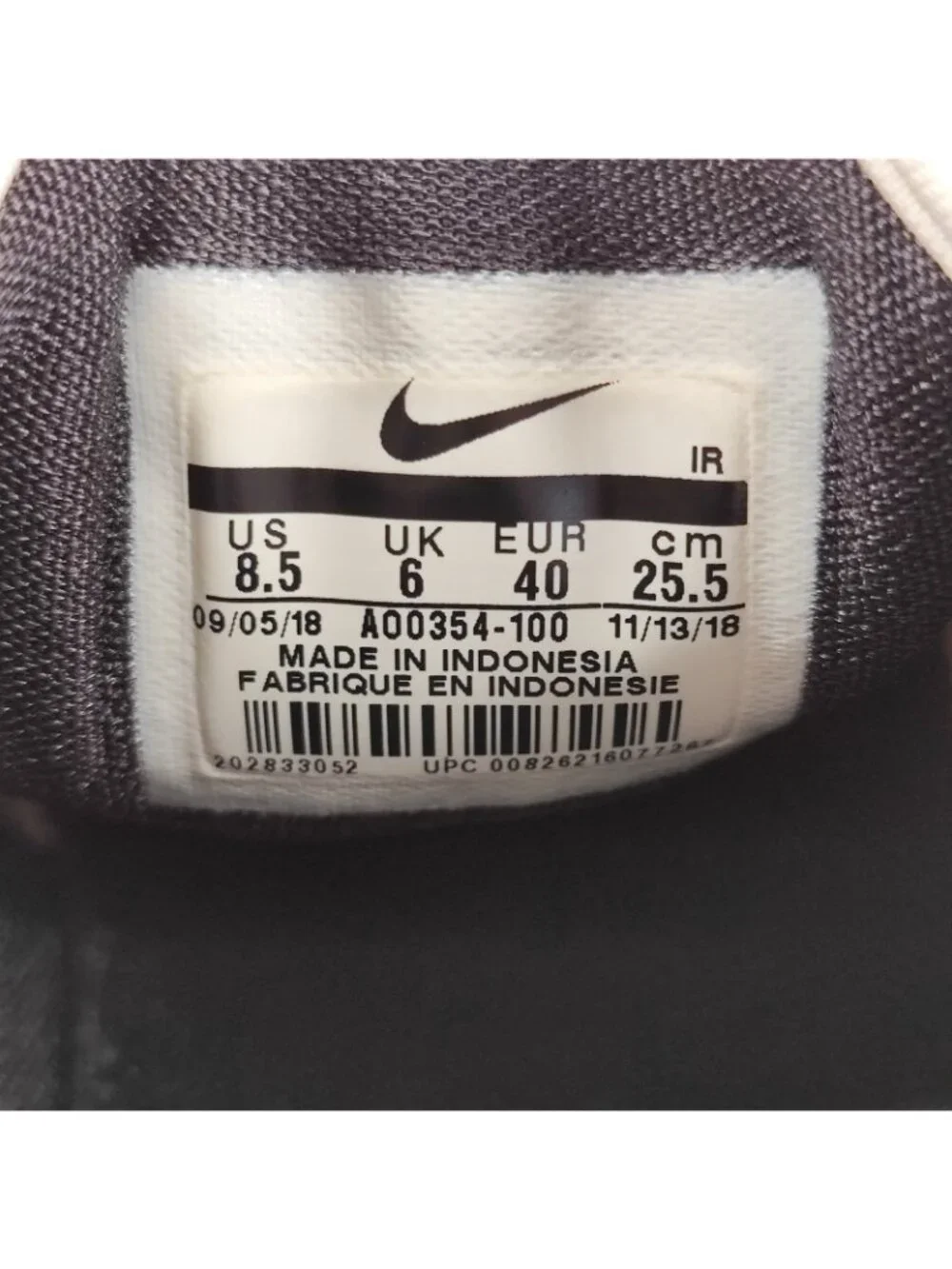 Nike Zoom 2K Women's Size 8.5 Sneakers Mesh White Black Zoom Air Shoes AO0354